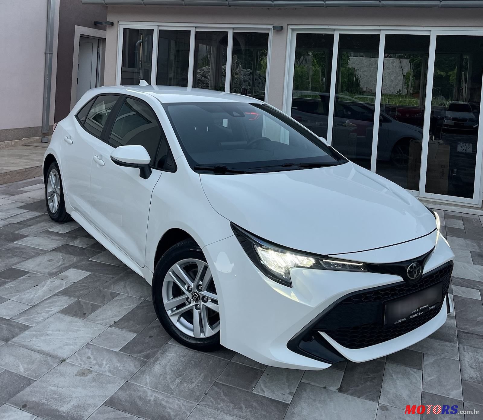 2019' Toyota Corolla 1,2 Turbo photo #5