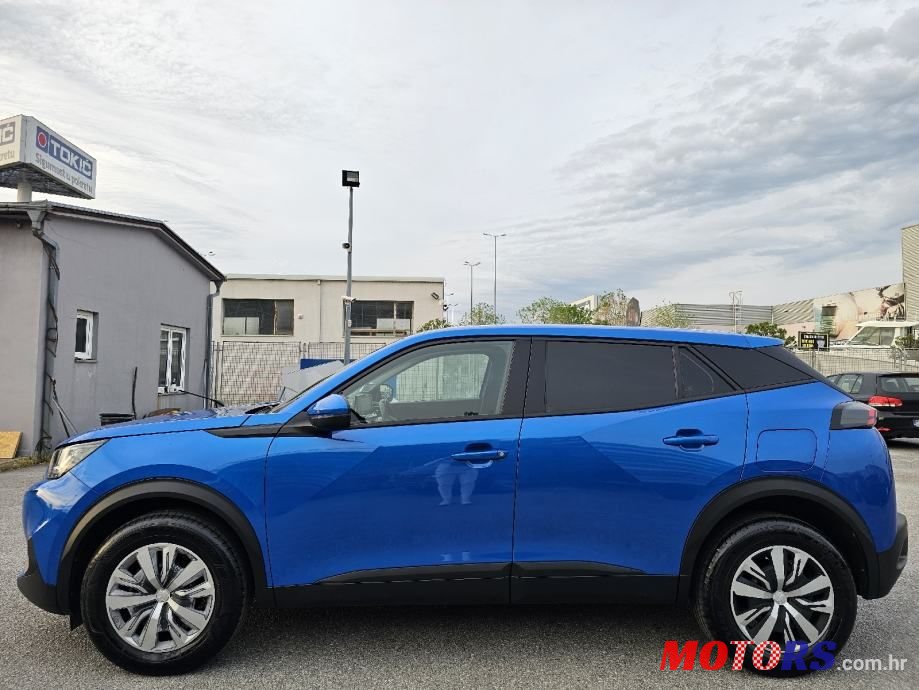 2020' Peugeot 2008 1,2 Puretech photo #3