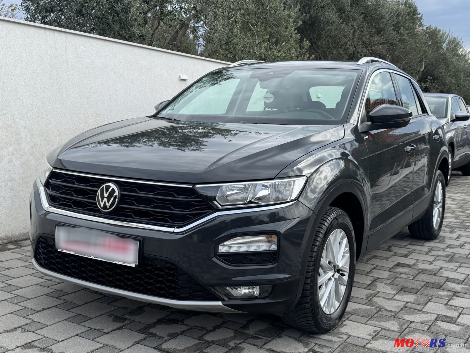 2021' Volkswagen T-Roc 2,0 photo #3