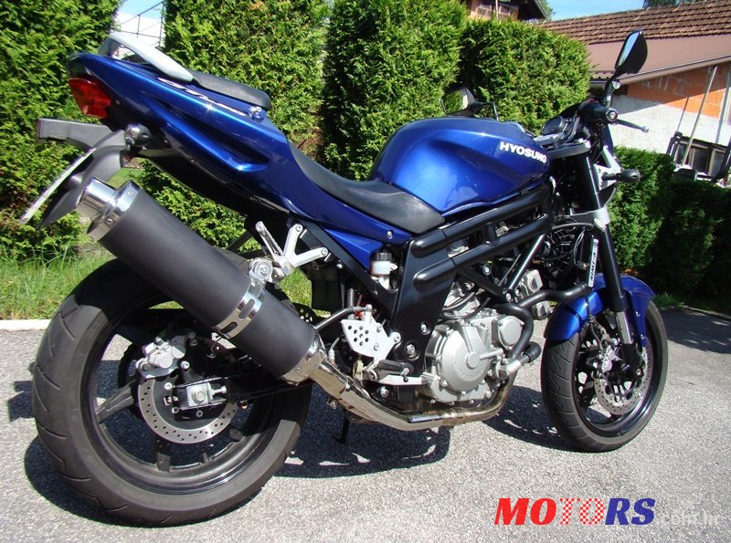 2009' Hyosung COMET GT650 photo #2