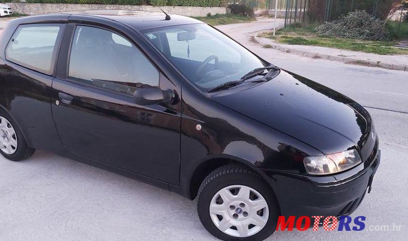 2003' Fiat Punto 1,2 photo #1