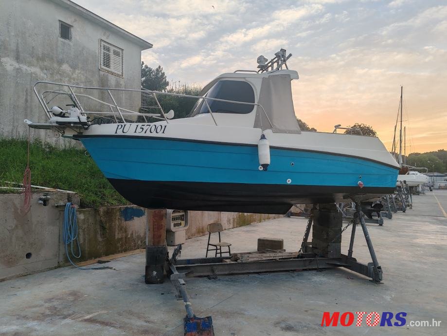 2009' Reful 700 photo #1