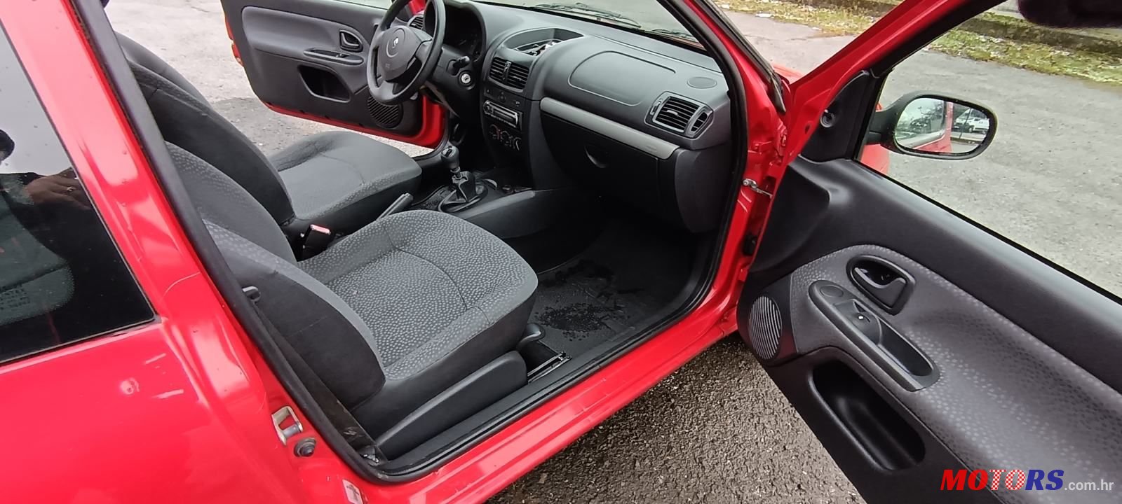 2007' Renault Clio 1,2 photo #5