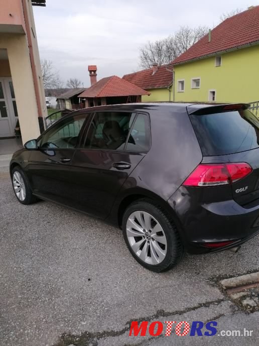 2015' Volkswagen Golf 7 1,6 Tdi photo #4