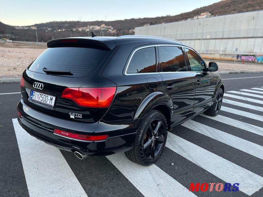 2008' Audi Q7 photo #4