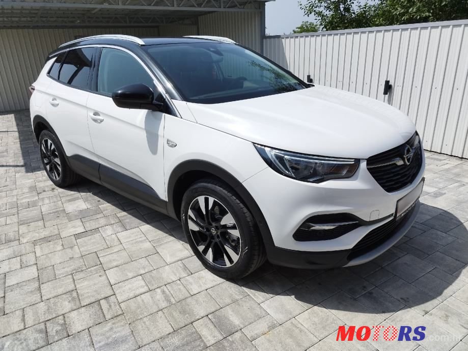 2018' Opel Grandland 1,5 Cdti photo #1