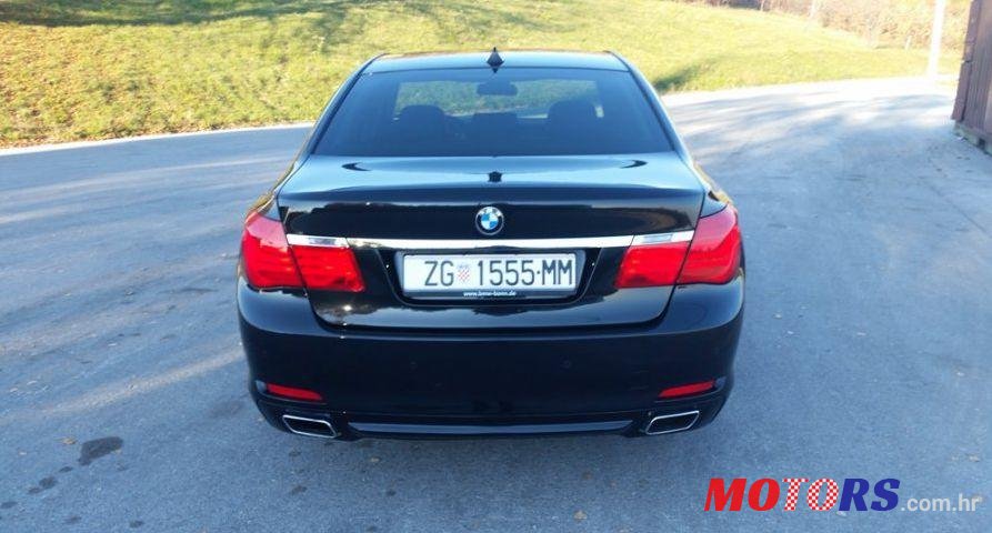 2011' BMW Serija 7 740 Xd photo #1