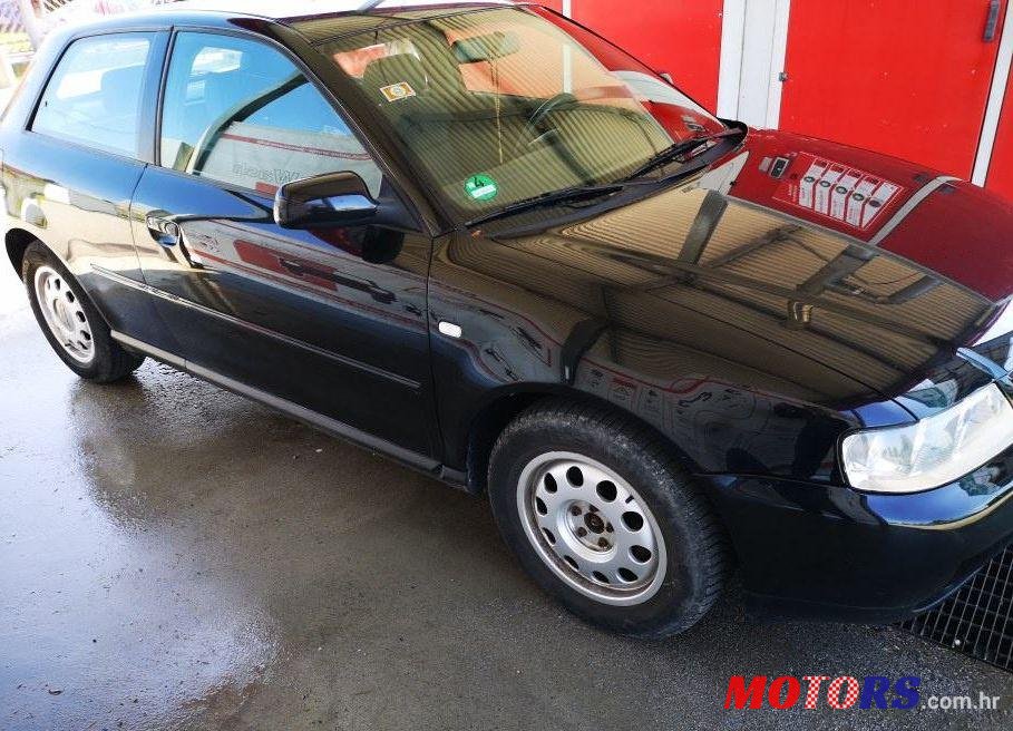 2001' Audi A3 Coupe 1,6 photo #1