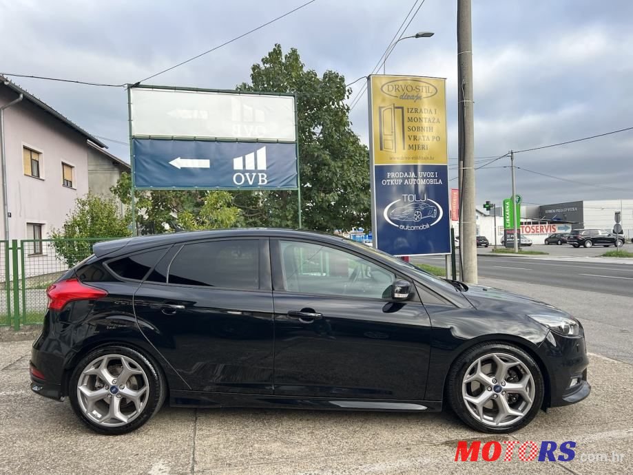 2015' Ford Focus 2,0 Tdci photo #5