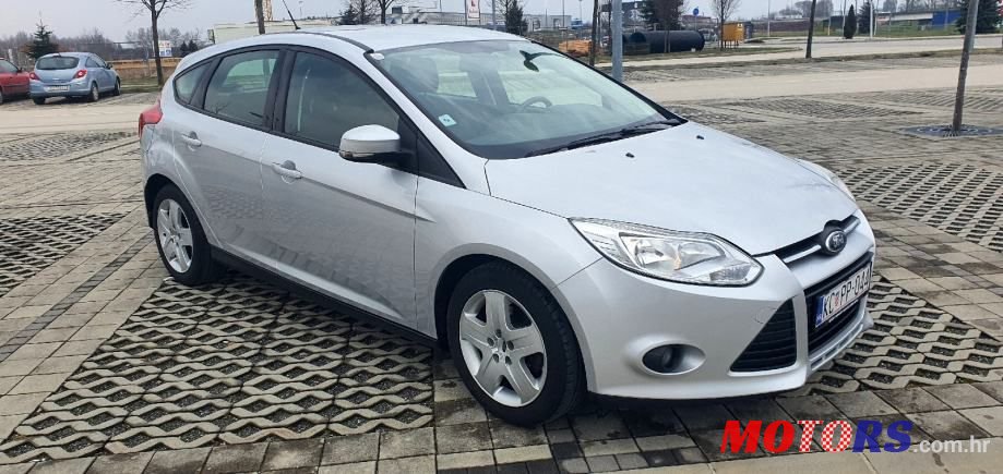 2011' Ford Focus 1,6 photo #1