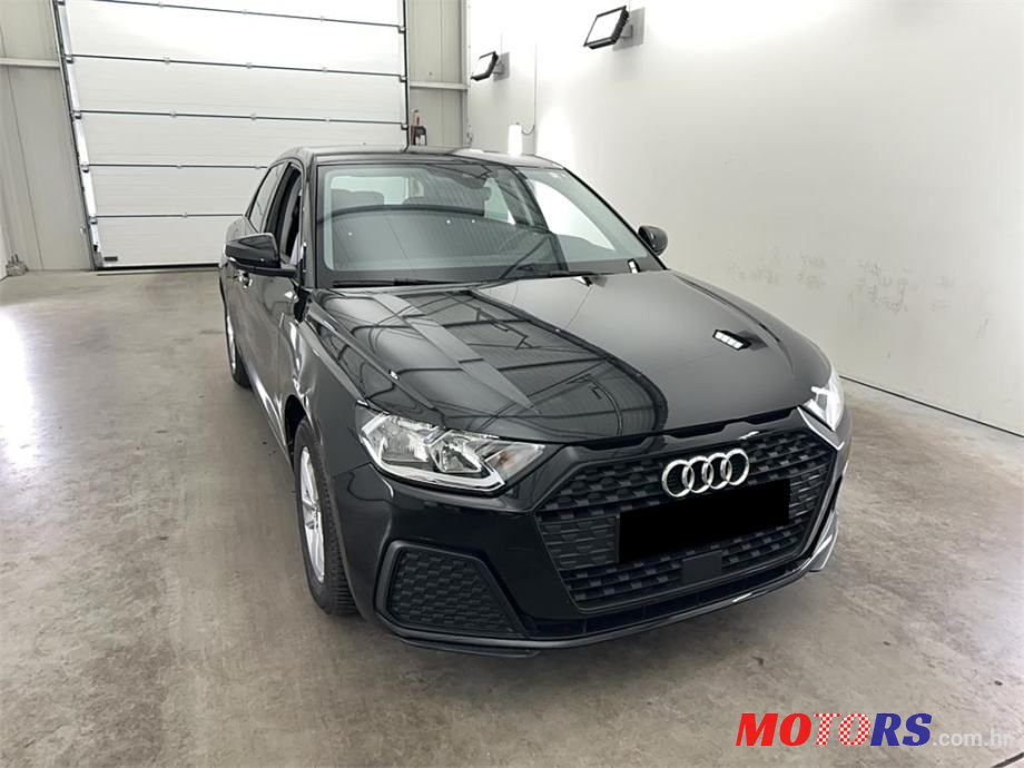 2019' Audi A1 25 Tfsi photo #2