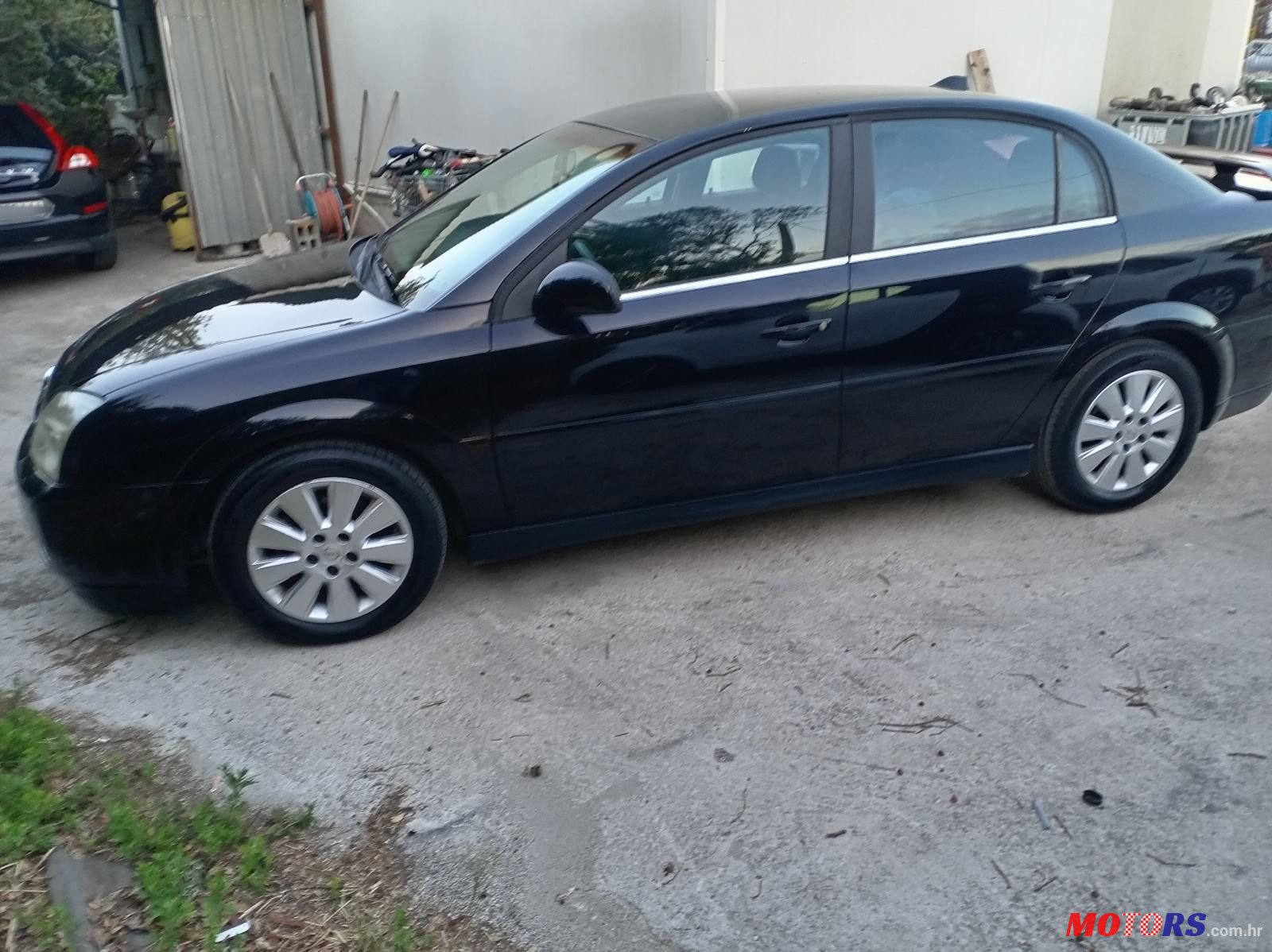 2003' Opel Vectra 2.0 Dti photo #1