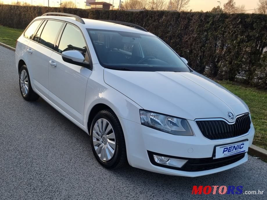 2016' Skoda Octavia Combi photo #1