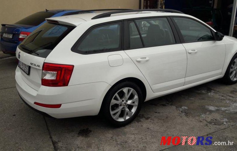 2014' Skoda Octavia Combi photo #3