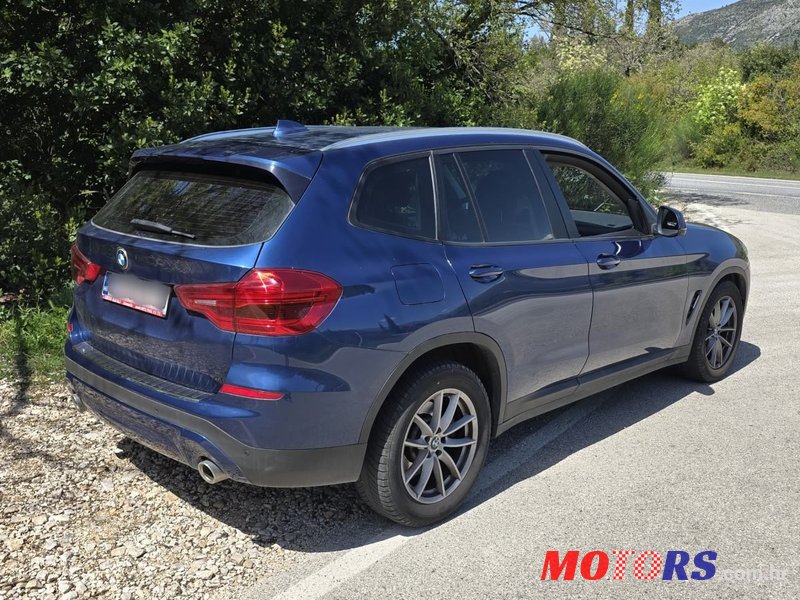2018' BMW X3 Sdrive18D photo #2