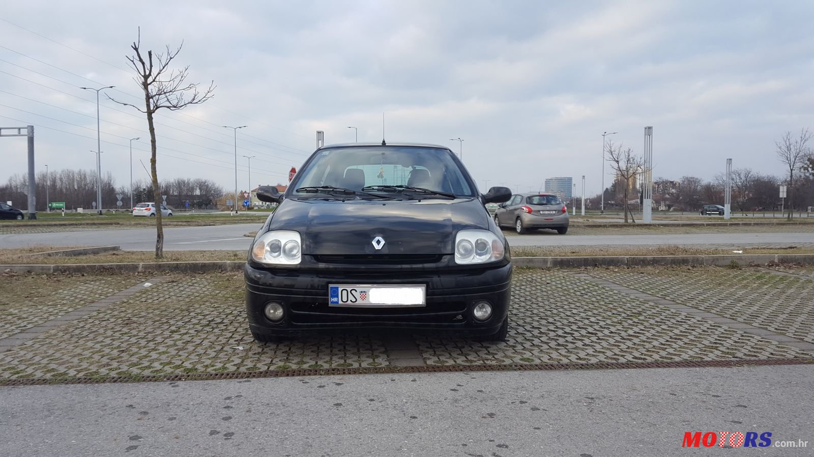 2001' Renault Clio 1.6 16v 110ks photo #2