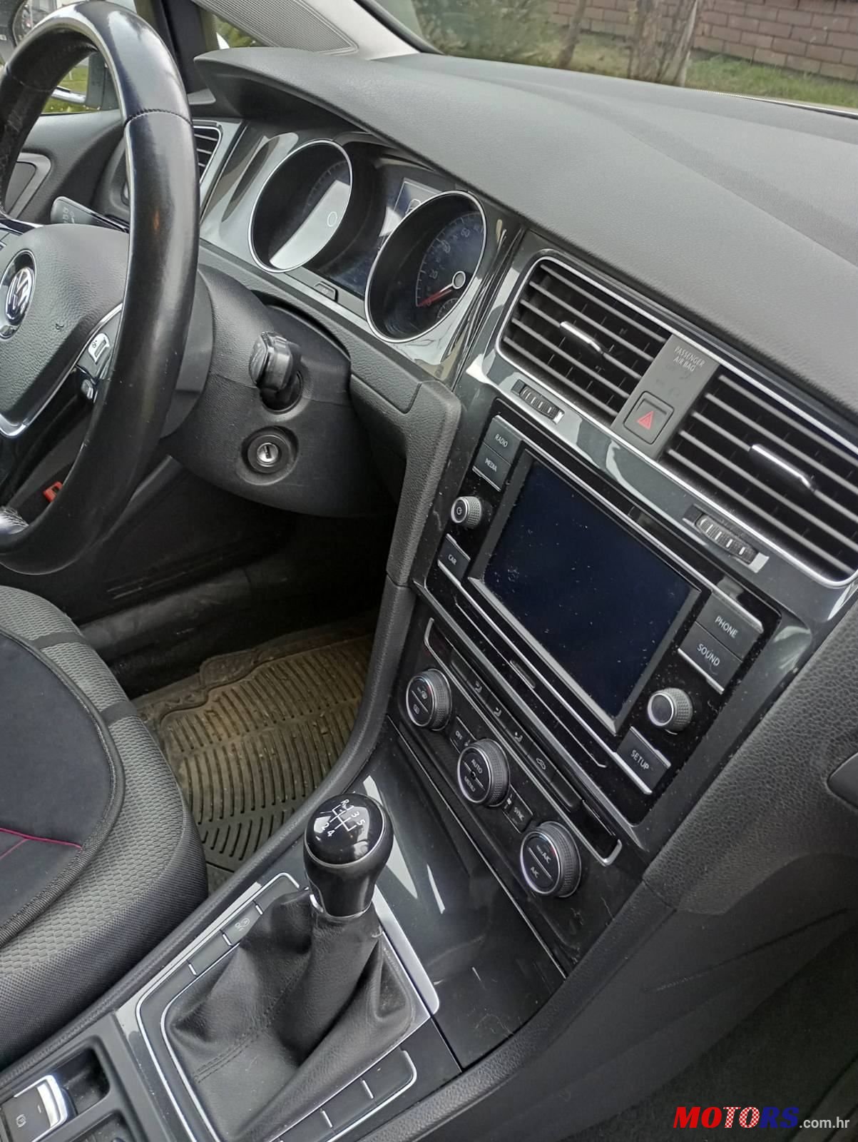 2019' Volkswagen Golf VII 1,6 Tdi photo #6