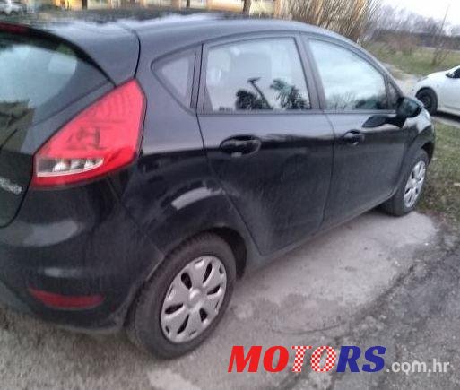 2009' Ford Fiesta 1,6 photo #2