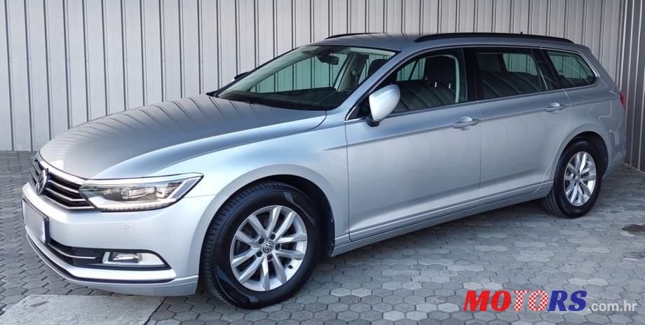 2018' Volkswagen Passat photo #1