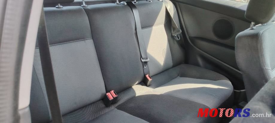 2006' Opel Astra 1,7 Cdti photo #4