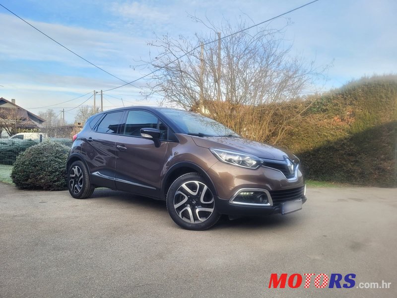 2015' Renault Captur Tce 90 photo #6