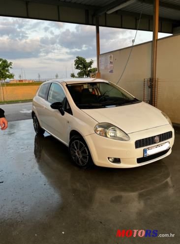 2008' Fiat Grande Punto 1,4 photo #1