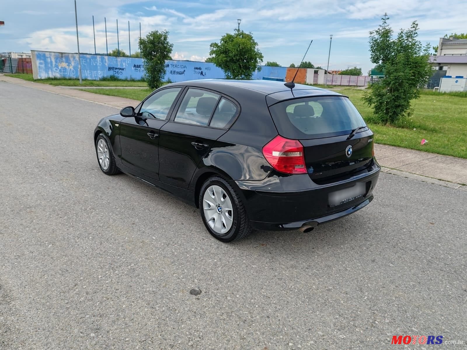 2010' BMW Serija 1 116D photo #5