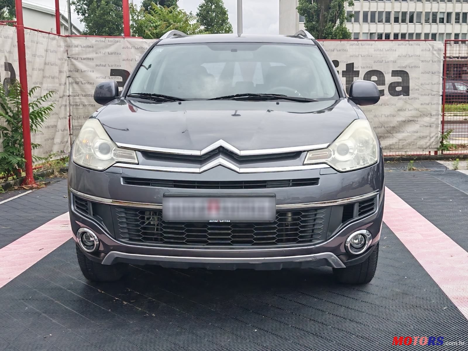 2009' Citroen C-Crosser 2,4 I Bva 4X4 photo #3