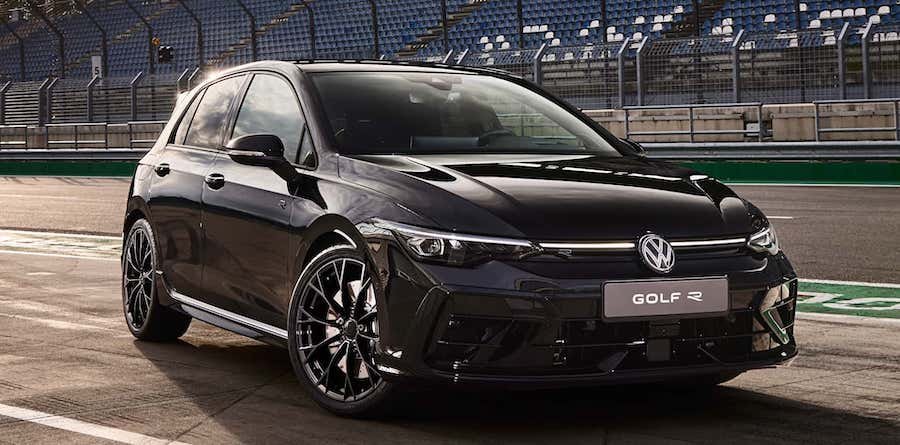 2025 Volkswagen Golf R Black Edition