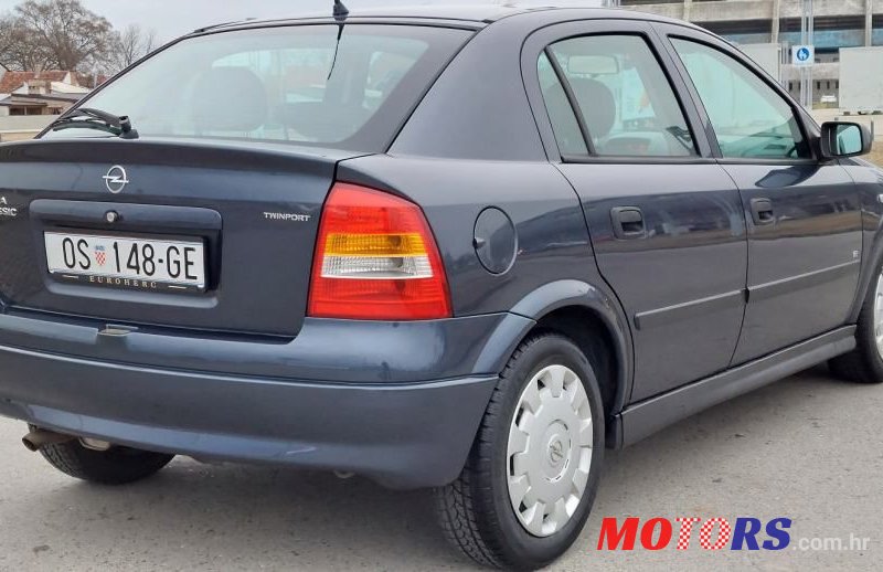 2006' Opel Astra 1,4 16V photo #4