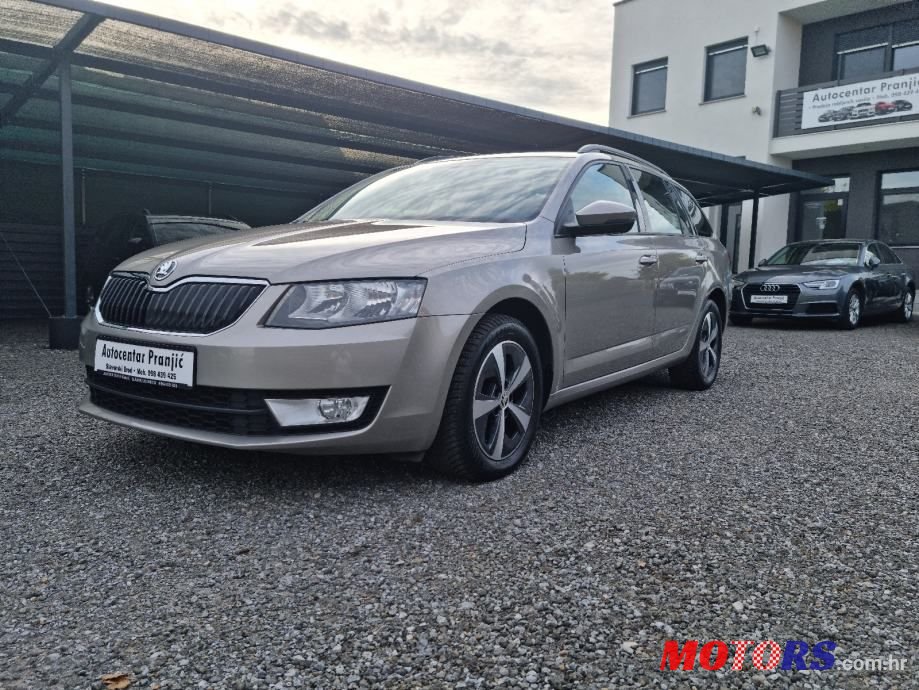 2016' Skoda Octavia Combi photo #1