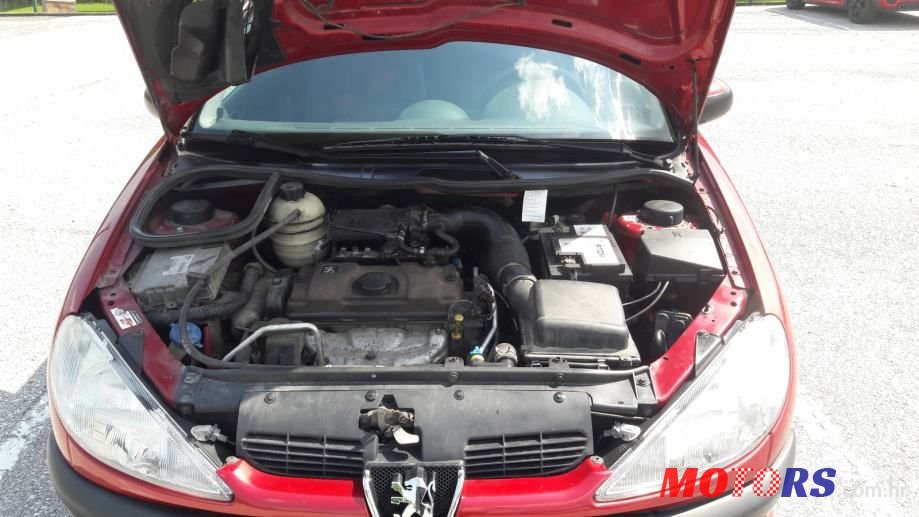 2000' Peugeot 206 photo #5