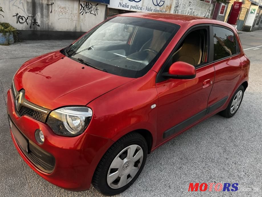 2015' Renault Twingo Sce photo #2