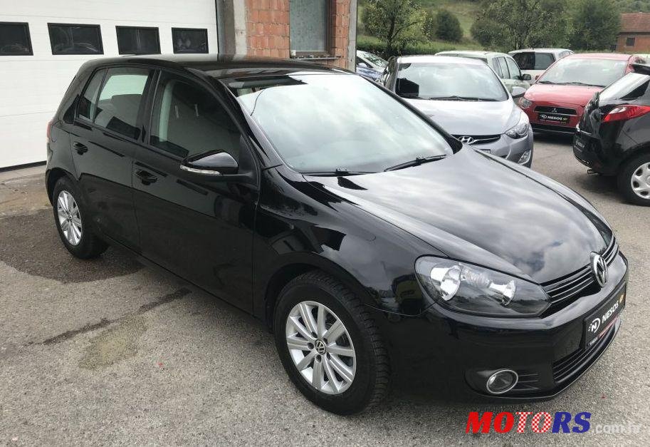 2012' Volkswagen Golf VI 1,2 Tsi photo #1