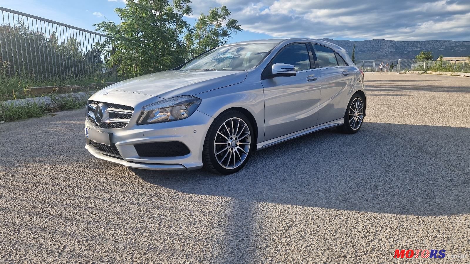 2015' Mercedes-Benz A-Klasa 180 photo #2