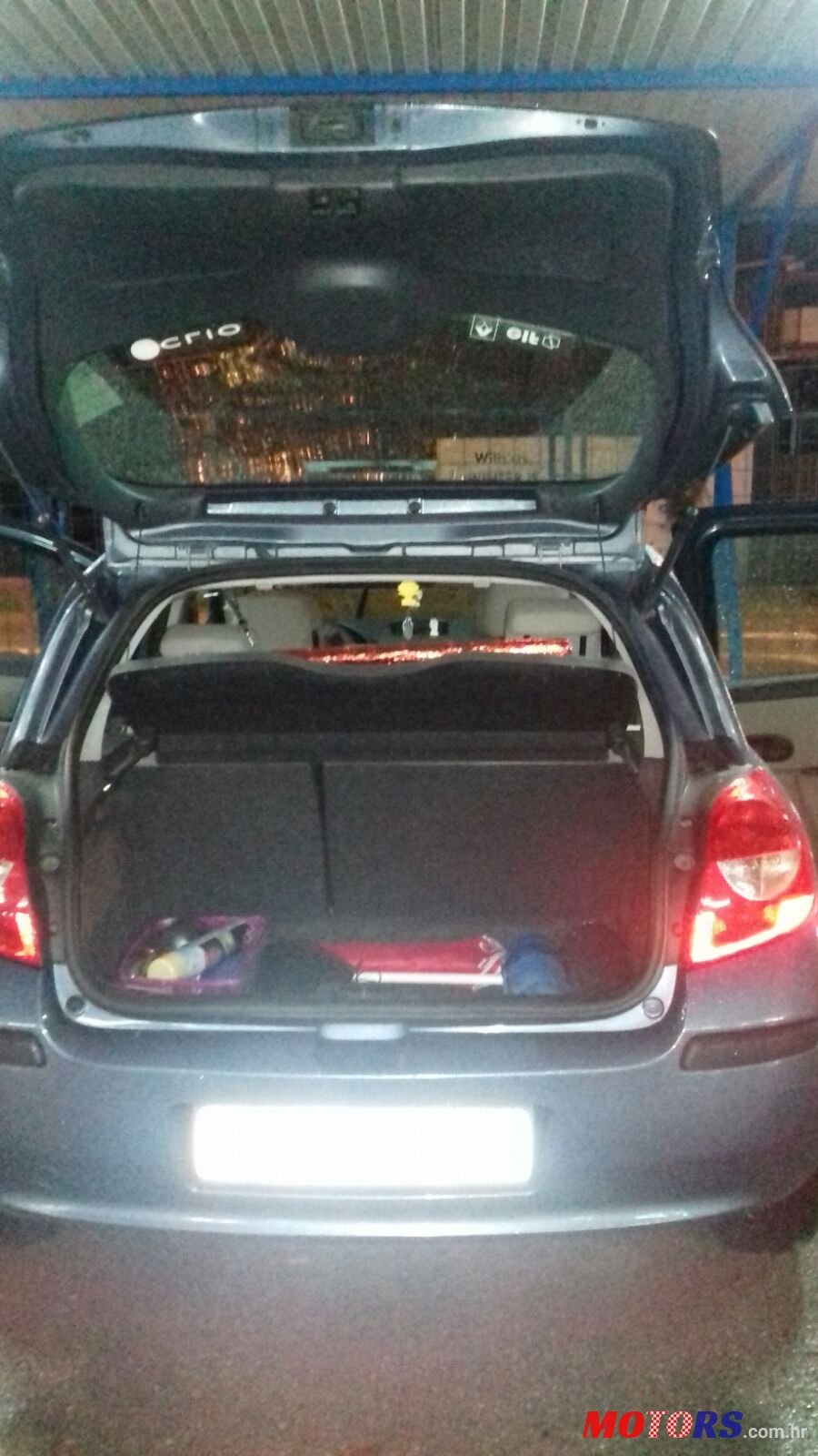 2006' Renault Clio 1.2 16 V photo #5