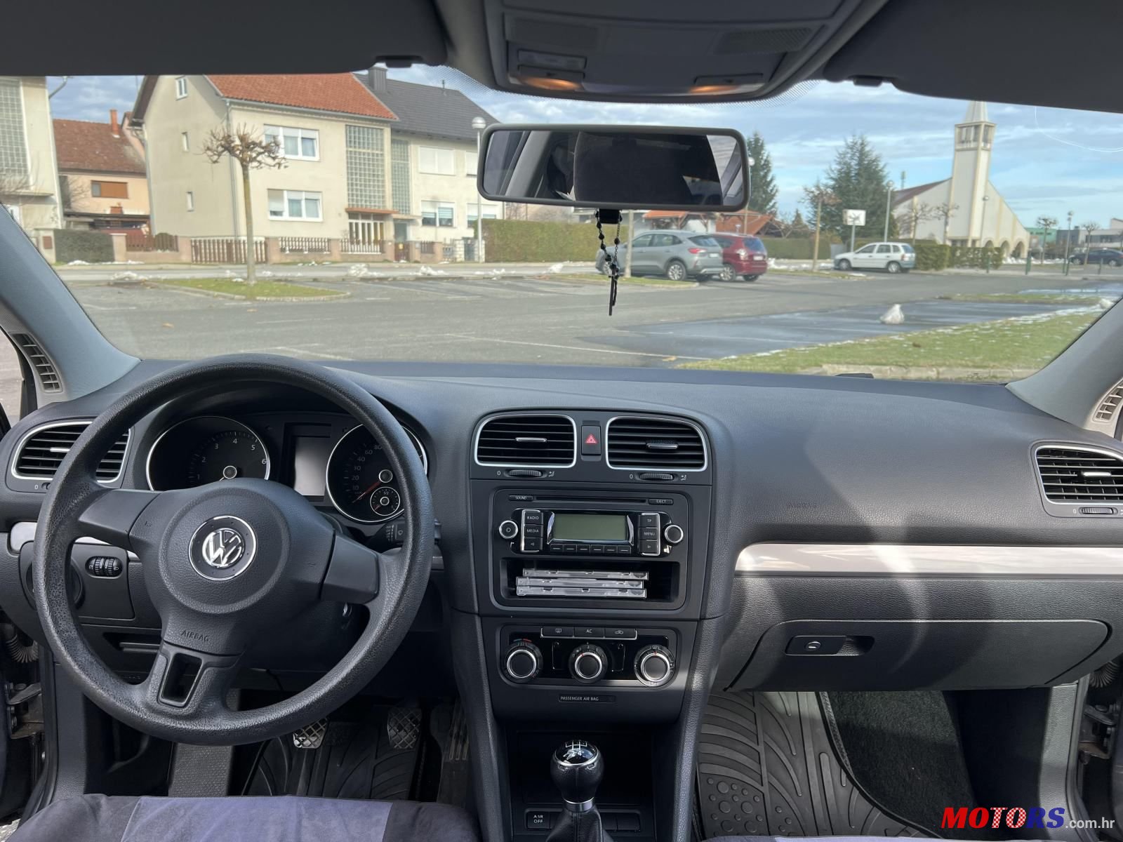 2010' Volkswagen Golf VI 1,4 photo #3