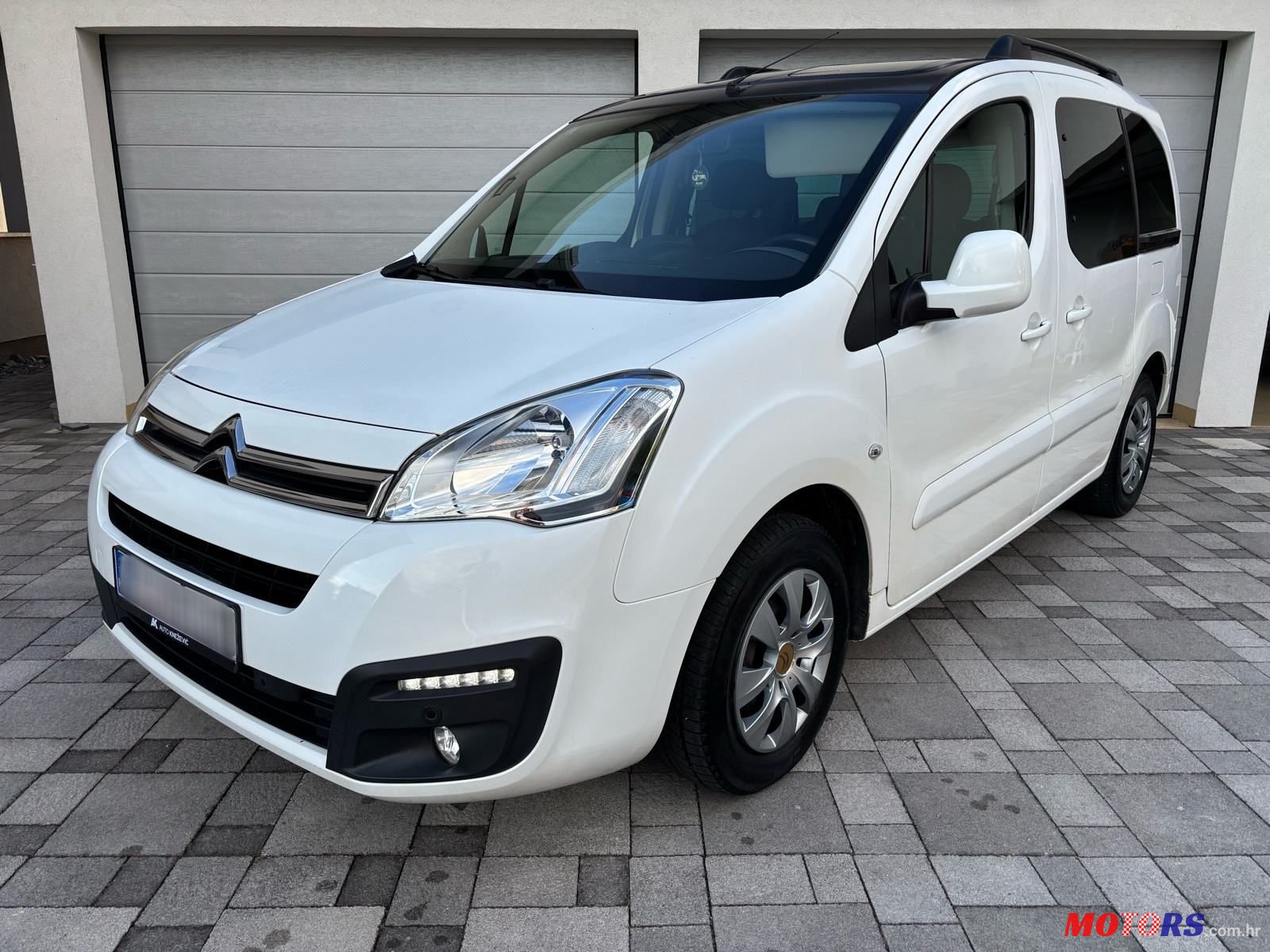 2017' Citroen Berlingo Bluehdi photo #1