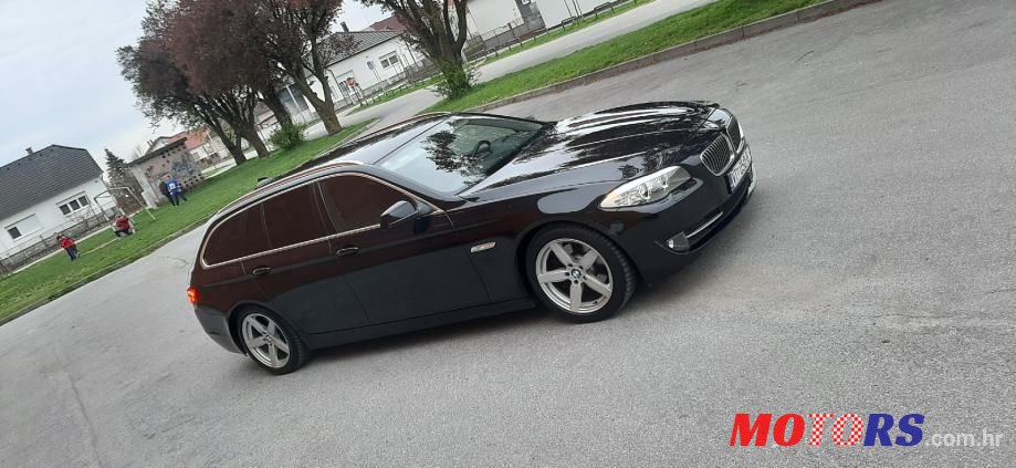 2012' BMW Serija 5 520D photo #1