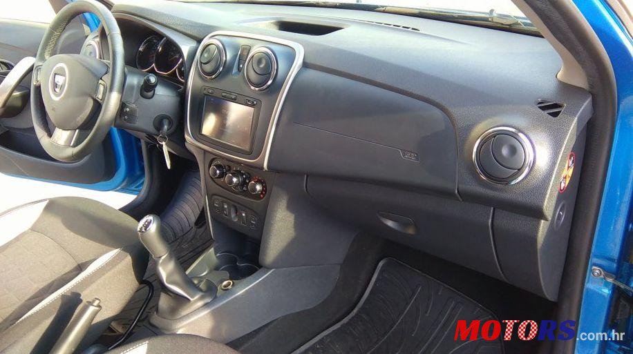 2016' Dacia Sandero 0,9 Tce 90 photo #3