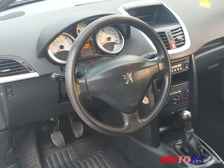 2009' Peugeot 207 1,6 Hdi photo #5