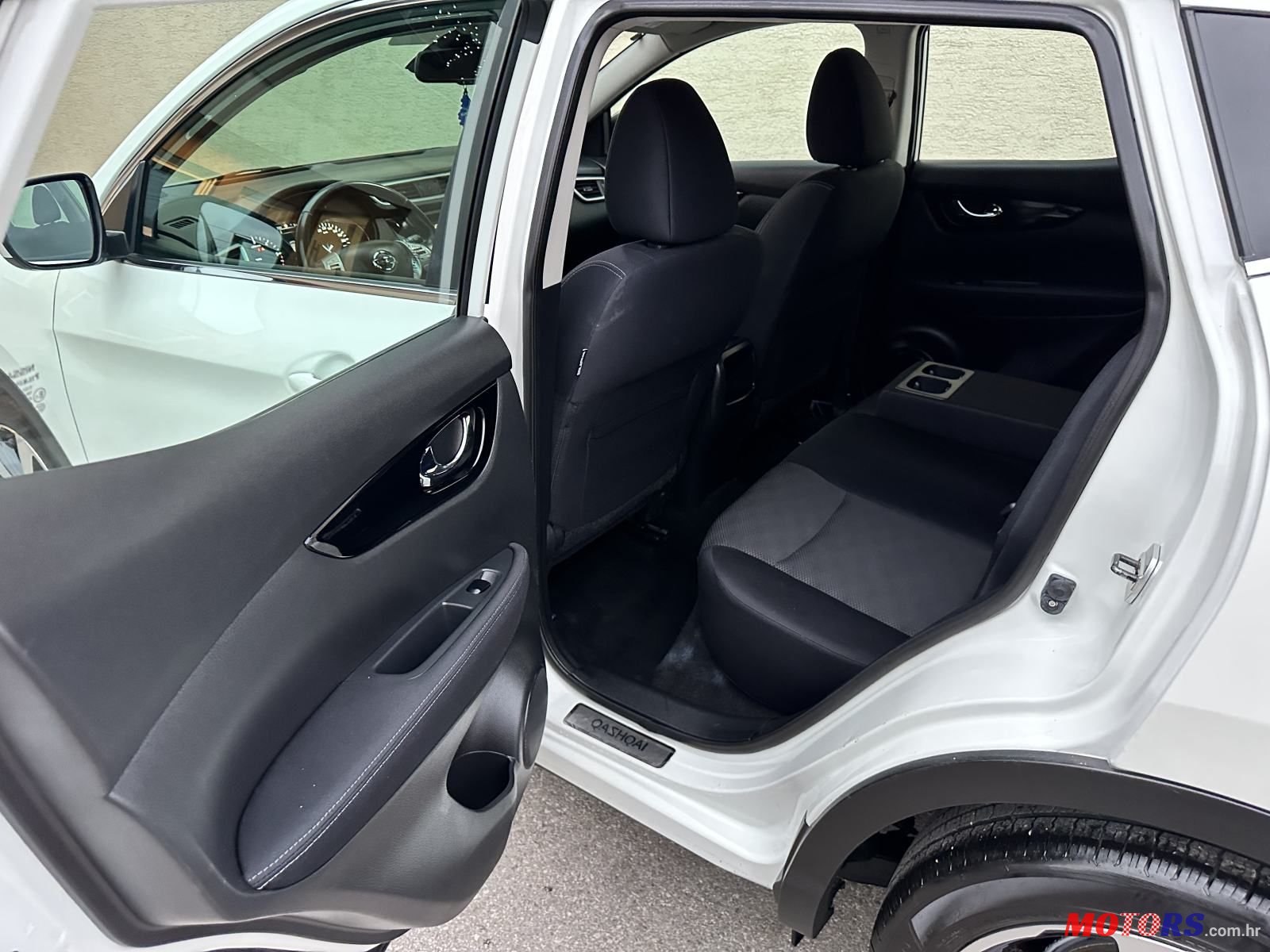 2014' Nissan Qashqai 1,6 Dci photo #1