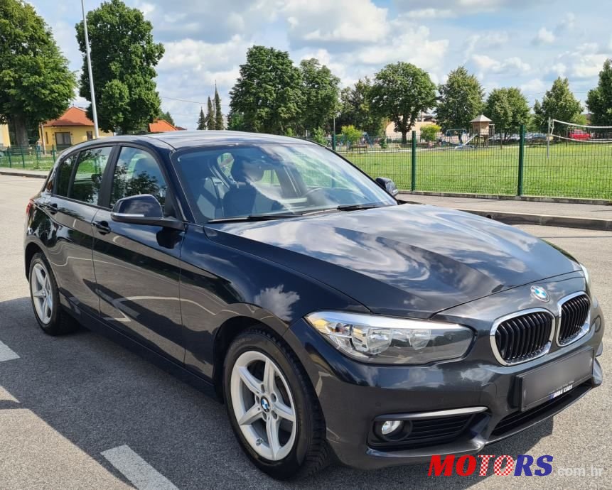 2017' BMW Serija 1 116D photo #2