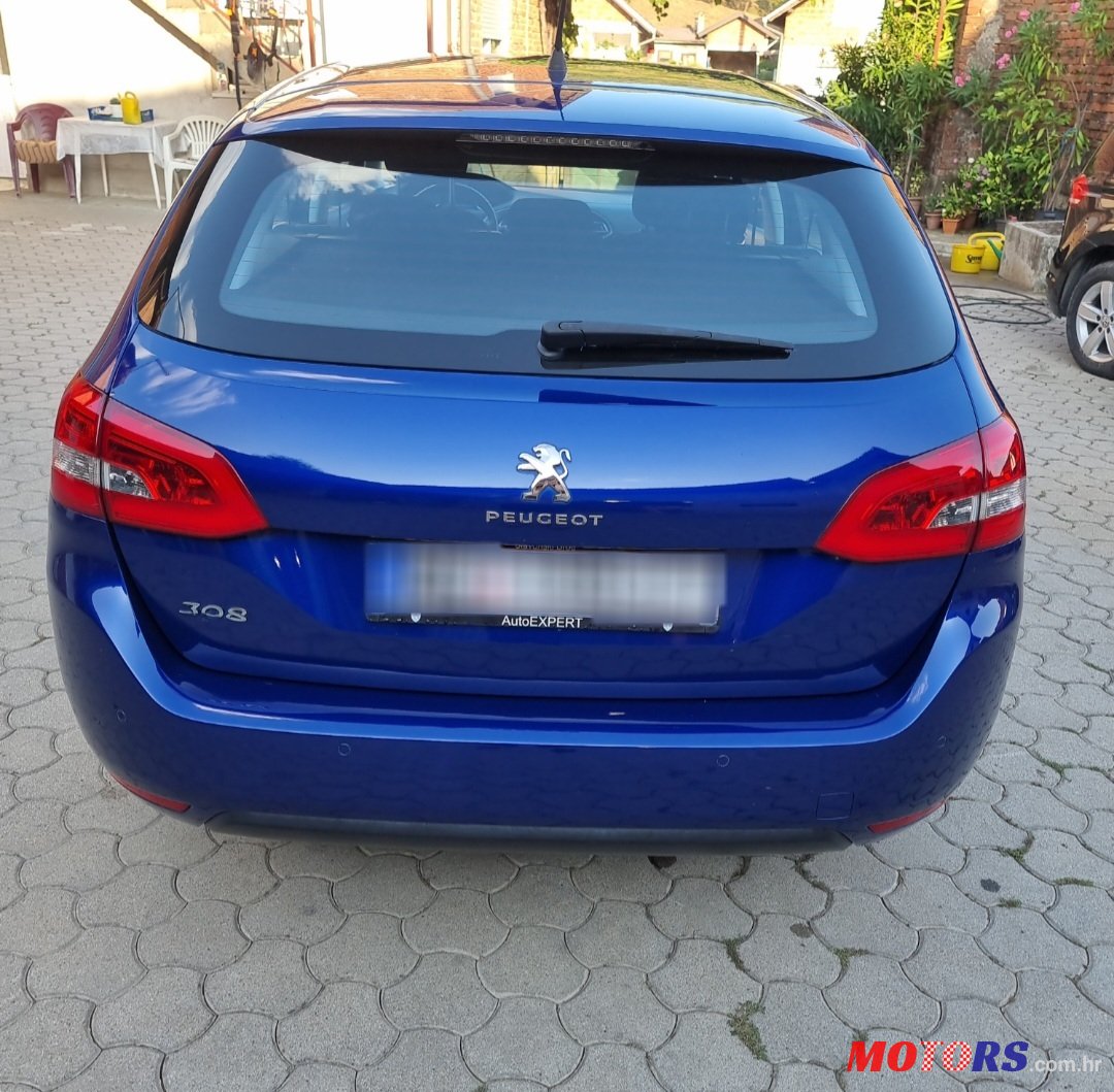 2019' Peugeot 308 photo #3