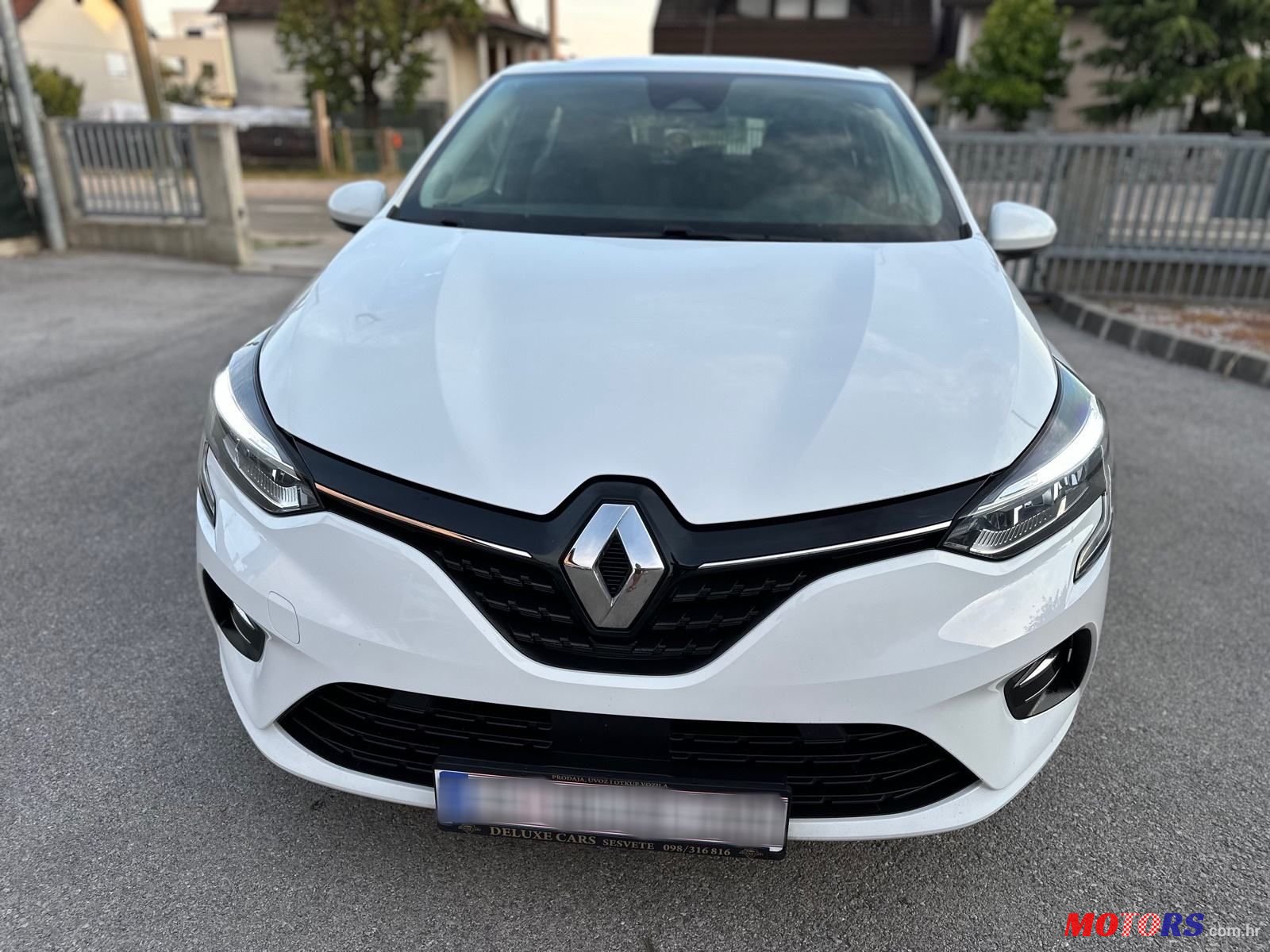 2020' Renault Clio Tce photo #4