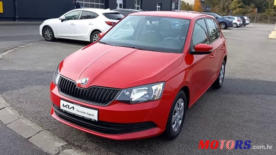 2015' Skoda Fabia photo #5