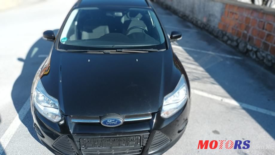 2013' Ford Focus Karavan photo #5