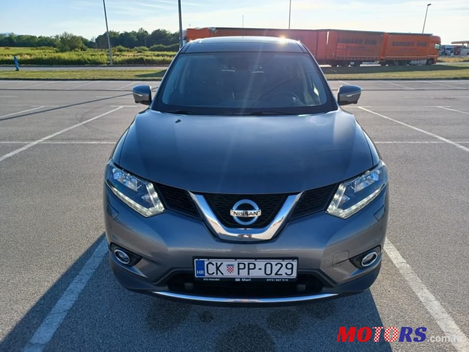 2015' Nissan X-Trail photo #3