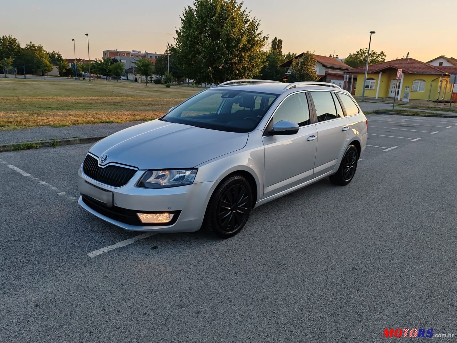 2014' Skoda Octavia Combi photo #1