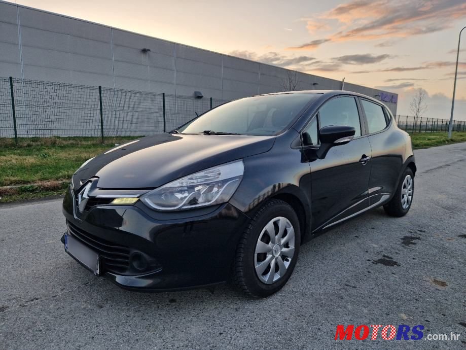 2013' Renault Clio Dci 75 photo #1